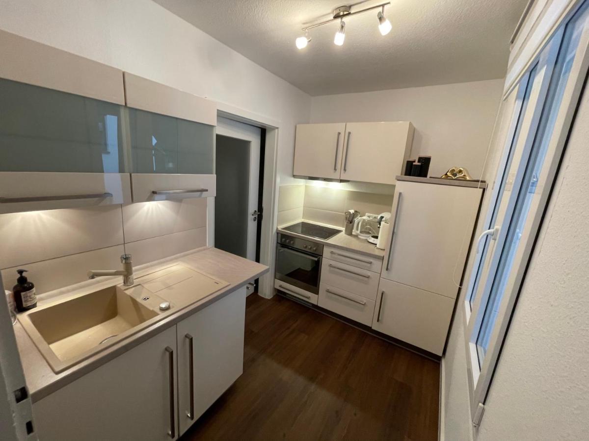 Erfbnb - 40Qm Apartment Mit Kueche, Bad, Schlaf-Wohnzimmer In Erfurt Sued - Stadnah- Wlan Exterior foto